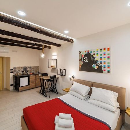 Legno Suite By HouseinΝάπολη Εξωτερικό φωτογραφία