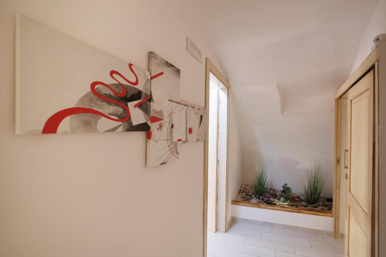 Legno Suite By HouseinΝάπολη Εξωτερικό φωτογραφία