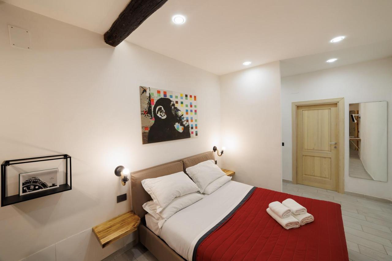 Legno Suite By HouseinΝάπολη Εξωτερικό φωτογραφία